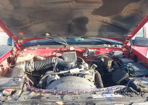 1997 Chevrolet K1500 Fleetside z USA, uszkodzony, nr VIN 2GCEK19R1V1209427